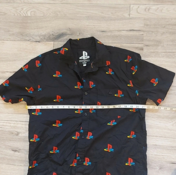 Sony PlayStation Print Logo Graphic Licensed Button-Up Shirt Black Size Large - Picture 2 of 5